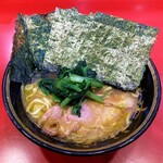 家系総本山 ラーメン 吉村家 - ラーメン730円麺硬め。海苔増し50円。