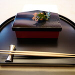 銀座 吉兆 - 膳菜 絵馬重八寸、美しい重箱