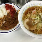 Hyakuman goku - ワンコインセット500円、選択ラーメン＆カレー丼(2022.1.7)
