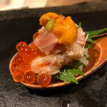 KINKA sushi bar izakaya 六本木 - 寿司（雲丹・かに・いくら）