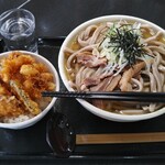 Sobadokoro Saitou - 冷たい肉そば(太麺・大盛り)+ミニげそ天丼セット