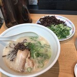 Toukyou Tonkotsu Be-Su - 豚骨 白＋ネギ増し＋キクラゲ