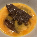 焼肉 鶯谷園 - 卵に付け付け
