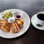 アミューズカフェ - ブレンドコーヒー（モーニングサービス付き）430円