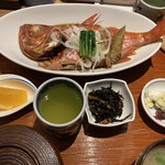海鮮料理 みはる - 金目鯛煮付け定食2000円