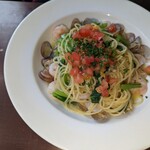 カナヤ - アサリとエビ青菜のスパゲッティーニ