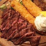 グリルキング - カイノミステーキ メニューでは100㌘ですが  明らかに 多い