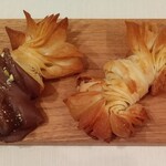 Natural Bakery TAMAS - プレンダークロワッサンとチョコレートクロワッサン