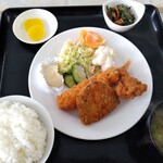 お食事処 豊味 - エビミックス定食