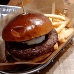 J.S. BURGERS CAFE - 本日のバーガー(クリームチーズ)セットで1125円