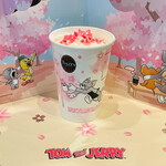 タリーズコーヒー - 桜舞う苺カフェラテ