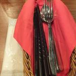 レ・フルシェット - 人形町のビストロですから、お箸だって有りますよ！