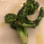 ワイン　お食事　自家製パン　バローロ - 