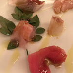 ワイン　お食事　自家製パン　バローロ - 