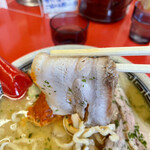 赤湯ラーメン 龍上海 - チャーシュー
