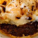 ミシシッピー - 真ん中にはマッシュポテトと下には結構甘いミートソース