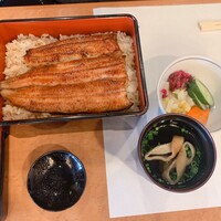 鰻割烹 伊豆栄 本店 - 