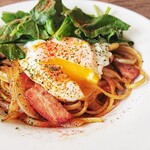 Yakisoba (stir-fried noodles) pasta with pork belly