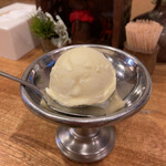 むろまち - バニラアイス(みそかつ定食 )¥1430