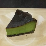 西条園抹茶カフェ - 抹茶バスクチーズケーキ