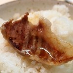 札幌成吉思汗 しろくま  - 北海道産（白糠町）の生ラム オンザライス