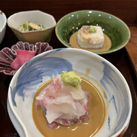 徳うち山 - 鯛茶