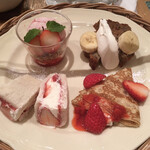 アフタヌーンティー・ティールーム - 苺のアフタヌーンティーセット