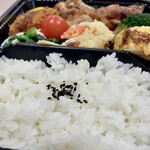 割烹 福助 - 日替弁当(\600)