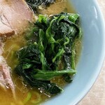 横濱ラーメン あさが家 - ほうれん草。