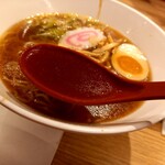 Menya Komatsu - スープ