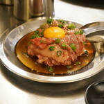 焼肉ヒロミヤ - 和牛炙りユッケ