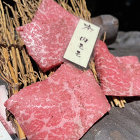 個室 和牛焼肉 吟 難波店 - 