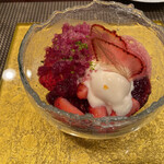Dessert Le Comptoir - 苺　赤ワイン