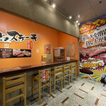 やっぱりステーキ 1st - 創業のカウンター。最初から溶岩焼で1000円なのねー。企業努力、すご。