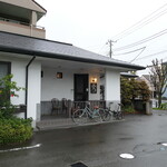 Cafe Blanc - 沼津駅から沼津港へ向かう途中、静かな住宅地に佇む「カフェブラン」