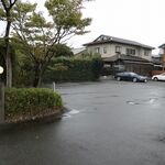 Cafe Blanc - 駐車場は（写真右手を含め）5台程度。広いので入りやすそう