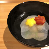 こまつ - 美味しかった！！でも不思議な出汁だった。もう一度食べたい。