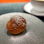 蒼 - 出来立てのシュークリーム　レモングラスのハーブティー