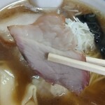 支那ソバ かづ屋 - チャーシュー