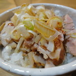 たきたろう - チャーシュー丼