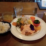 Dining cafe 11 - 唐揚げランチ ハーフ
