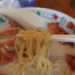 大吉 - 麺 リフト