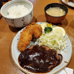Gohan Ya San - 洋風ハンバーグ＆カキフライ定食①
