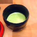 赤坂 詠月 - ◎ お薄　黒楽