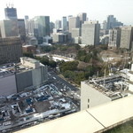 Peter - トイレの窓から日比谷公園