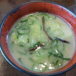 Nagahama Wasshoi - 炙りチャーシュー丼大（卵黄入）スープ