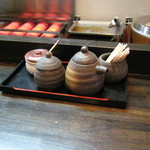 うなぎ 仙見 - 薬味類です。