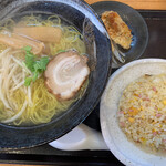 ラーメン工房 ら房 - 