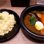 Kanakoのスープカレー屋さん - ジャンボソーセージカレー、ライス中盛り