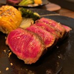 ミート高橋 - 純国産食材のコース 4400円                                       赤城牛ミスジステーキ